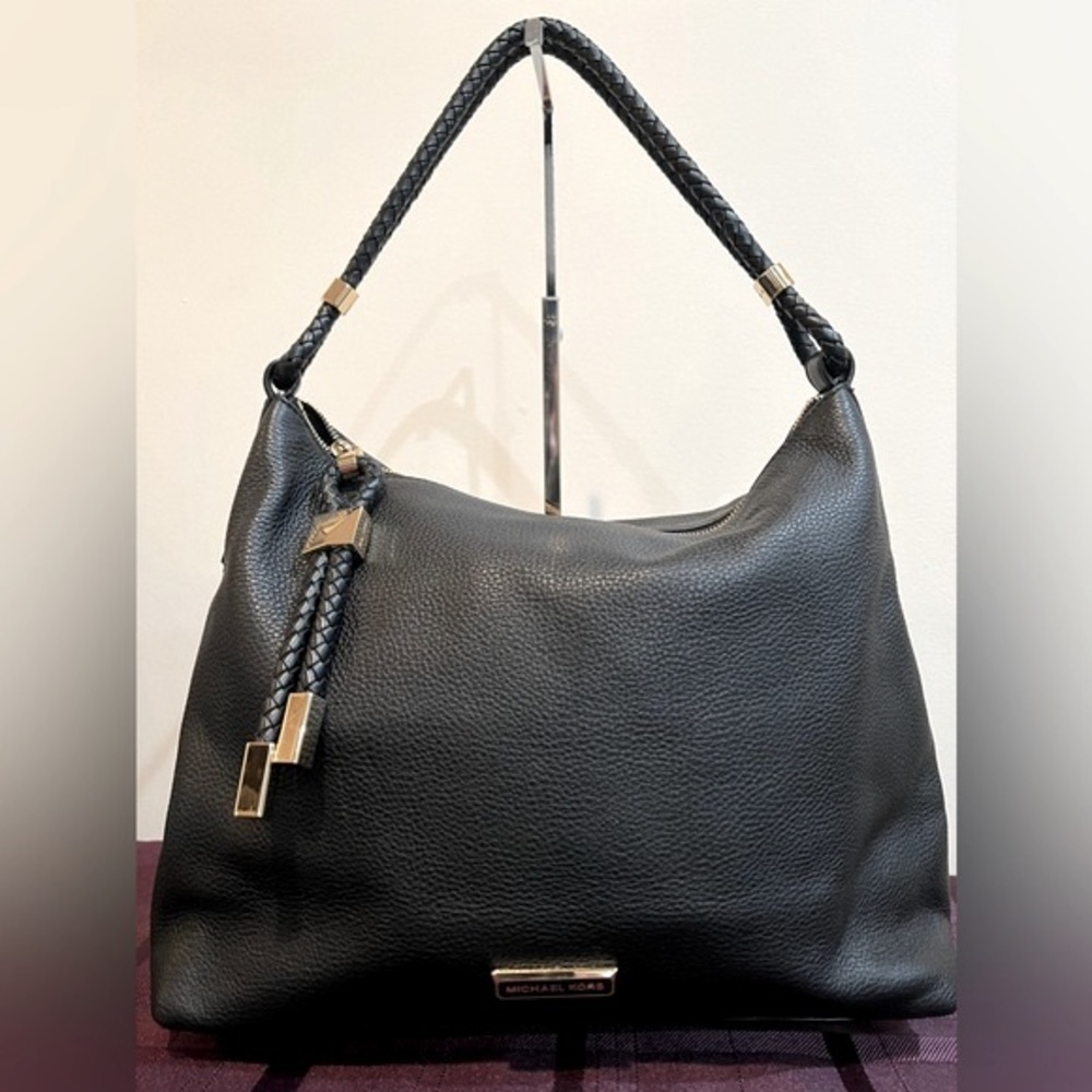 Michael Kors Black Boho Shoulder Bag EUC